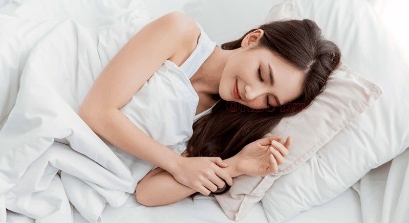 Tư thế cho người suy giãn tĩnh mạch là ngủ nghiêng về phía bên trái