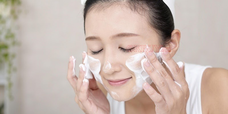 Dùng sữa cha để rửa mặt giúp da sạch sâu không cần dùng sửa rửa mặt