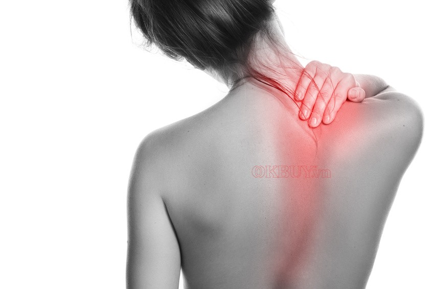 Căng cơ hay chấn thương là một trong những nguyên nhân gây ra đau lưng trên bên phải nghiêm trọng