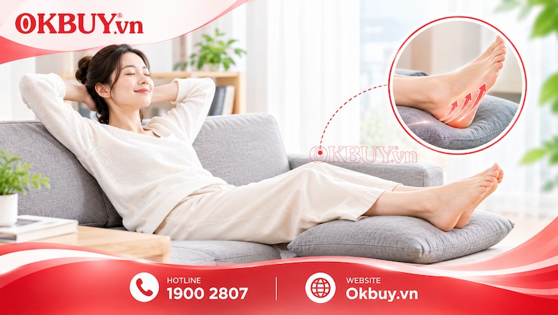 Nâng cao chân và nghỉ ngơi giúp giảm áp lực lên gót chân sau ngày làm việc dài.