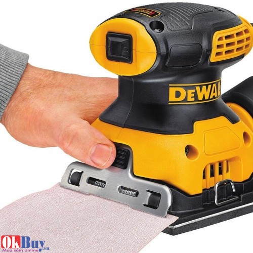 Máy chà nhám Dewalt