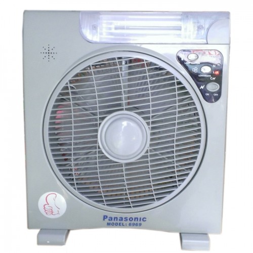 Quạt sạc điện Panasonic 6969