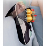 Máy massage xoa bóp cổ vai gáy YIJIA