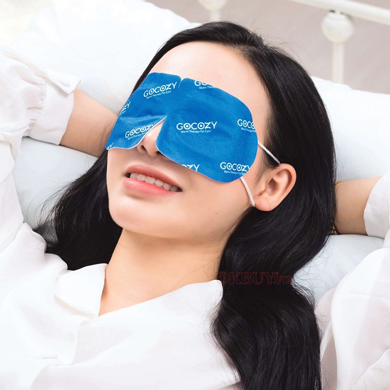 Chườm ấm mắt giúp giảm đau nhức mắt
